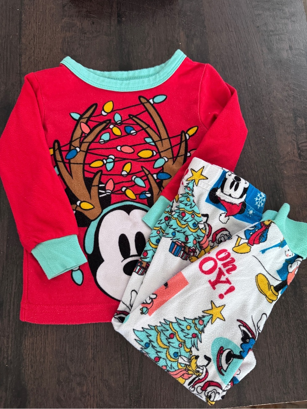 Disney Kids Red Mickey Holiday Pajama Set